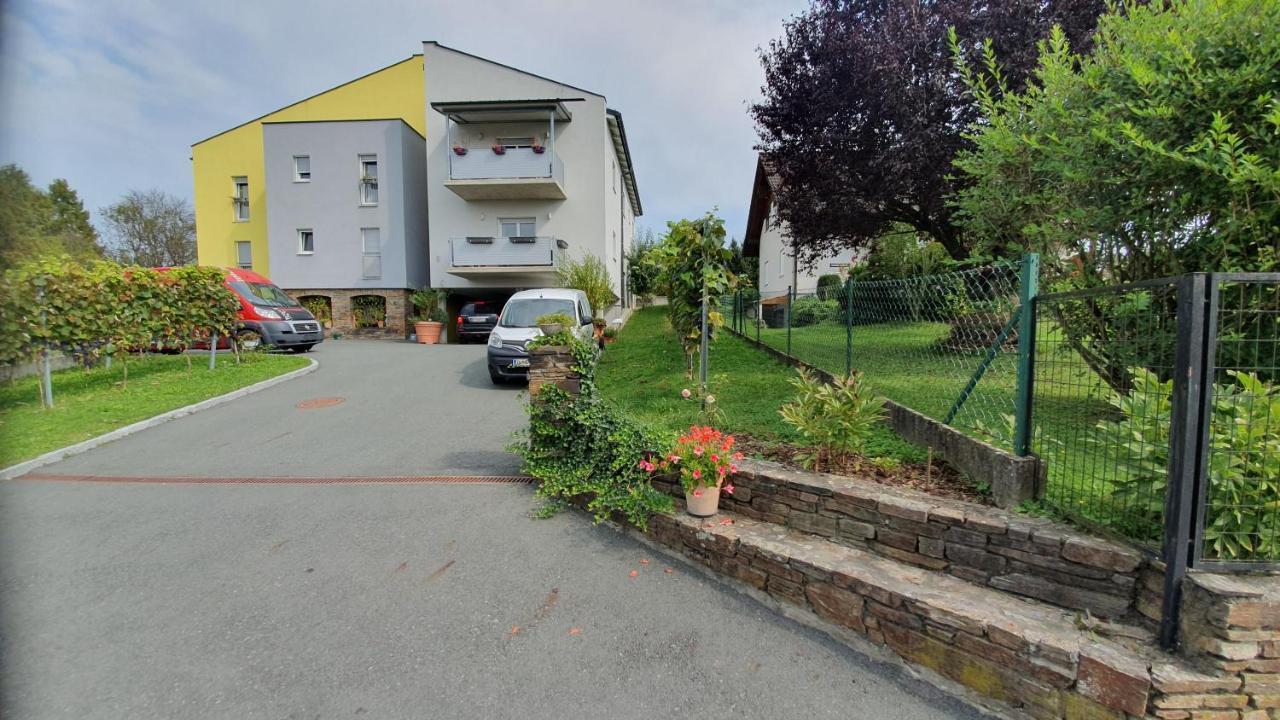 Schlossblick 2 Oder 5 Apartment *