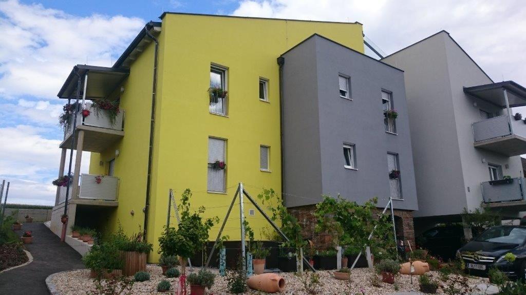 Schlossblick 2 Oder 5 Stainz